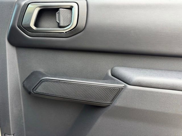 New 2025 Ford Bronco Badlands image 18