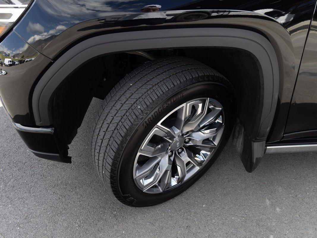 Used 2024 GMC Sierra 1500 Denali w/ Denali Reserve Package AWD/4WD image 9