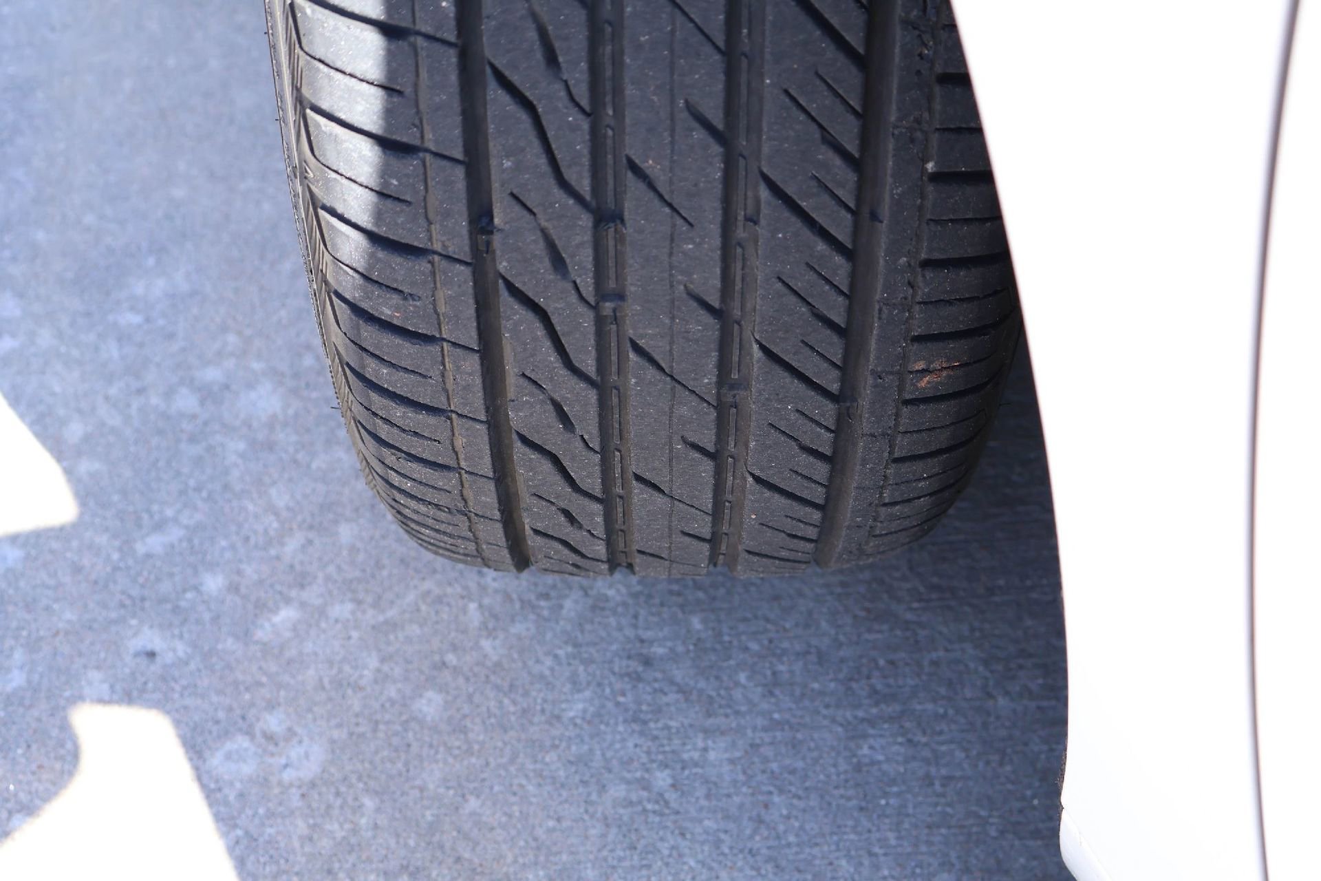 Used 2023 Lexus ES 350 w/ Premium Package image 30