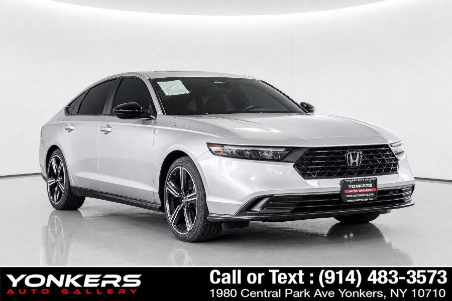 Used 2026 Honda Accord Sport image 5