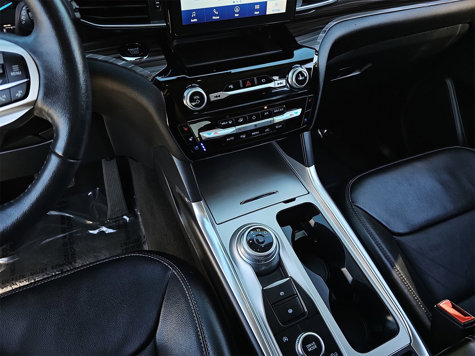 Used 2023 Ford Explorer Limited image 28