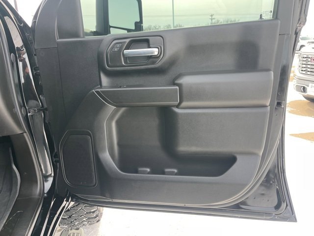 Used 2021 Chevrolet Silverado 2500 Custom w/ Custom Value Package image 49