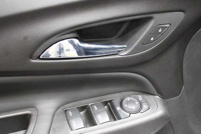 Used 2021 Chevrolet Equinox Premier AWD/4WD image 23