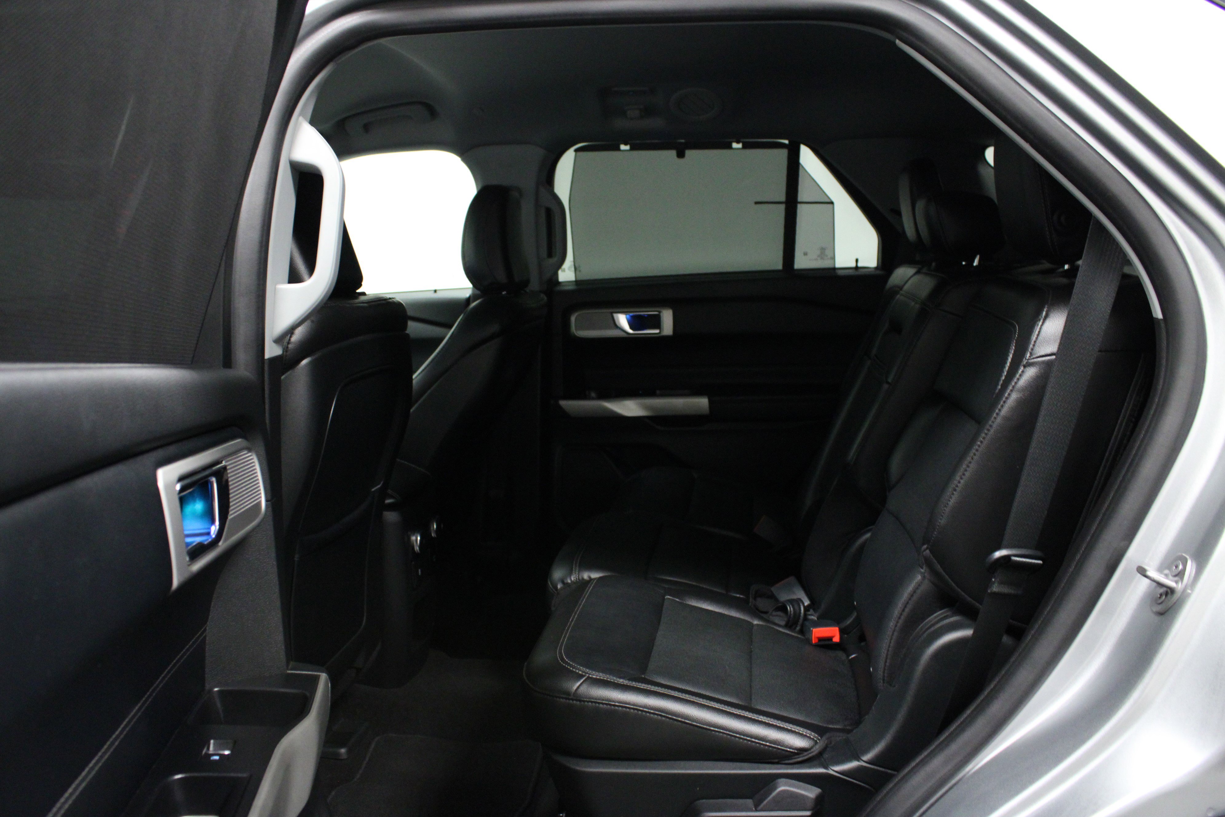 Used 2020 Ford Explorer Limited w/ Hybrid Equipment Group 310A image 13