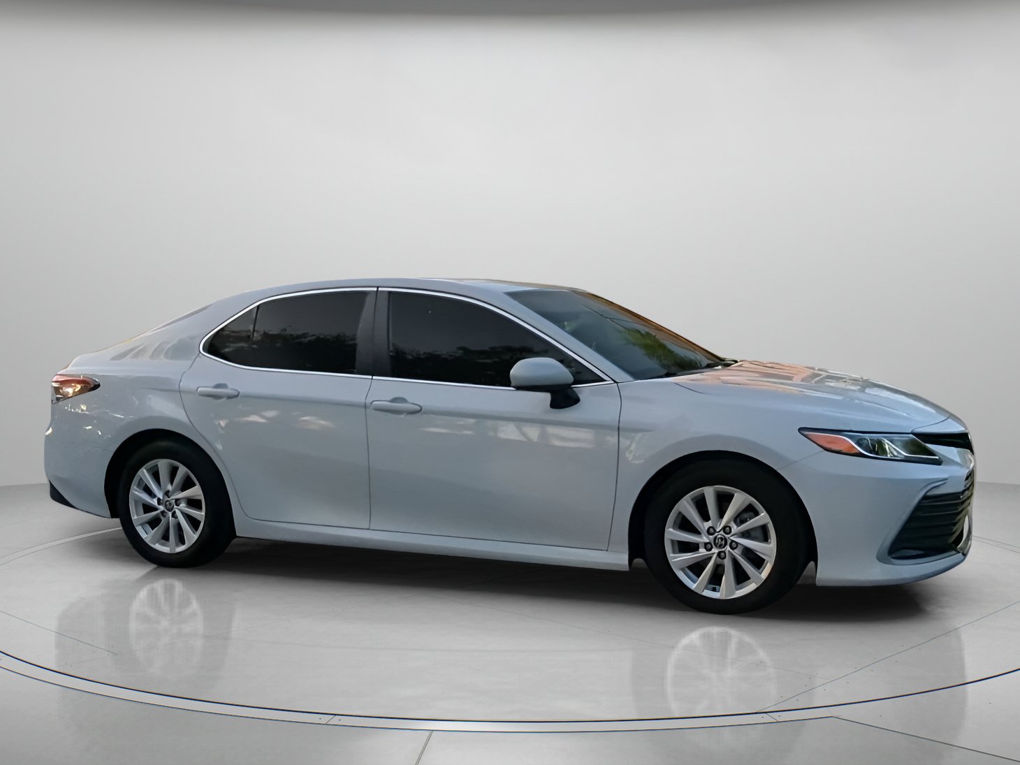 Used 2023 Toyota Camry LE FWD image 34