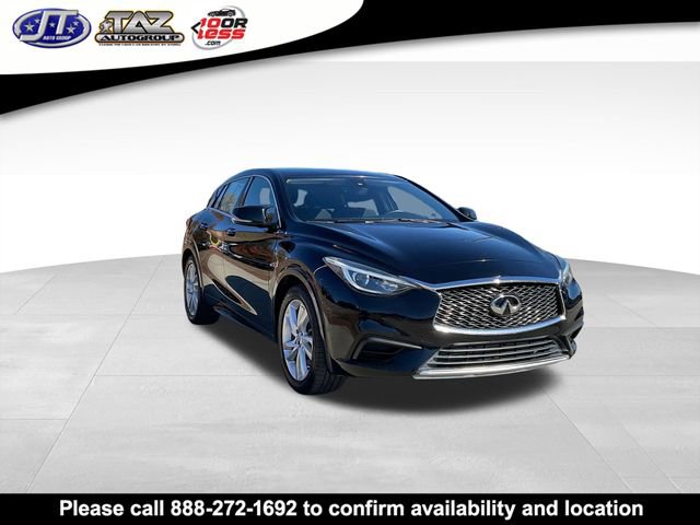 Used 2017 INFINITI QX30 360° Tour