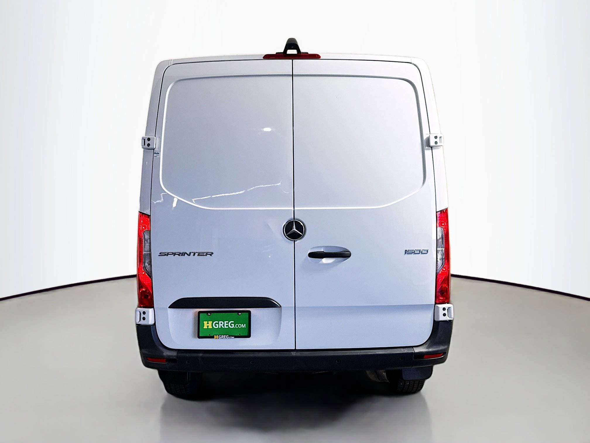 Used 2022 Mercedes-Benz Sprinter 1500 image 8