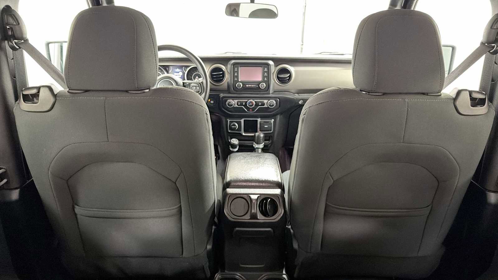 Used 2018 Jeep Wrangler Sport AWD/4WD image 25