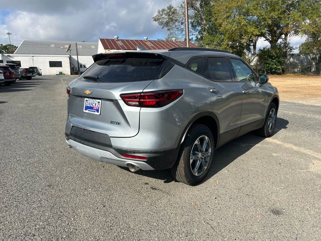 New 2026 Chevrolet Blazer LT image 8