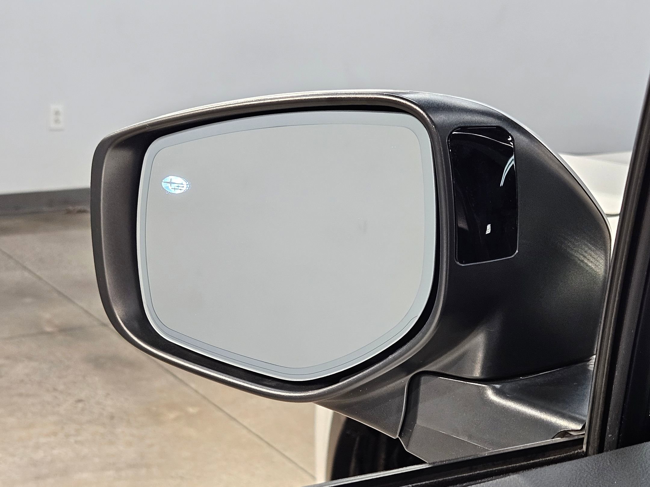 Used 2021 Subaru Outback Touring w/ Popular Package #2 image 23