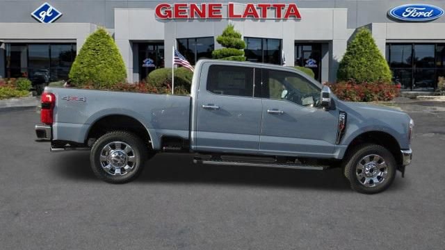 New 2026 Ford F350 Lariat w/ Lariat Premium Package image 9