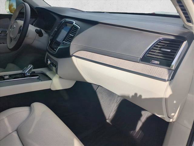 Used 2022 Volvo XC90 T8 Inscription w/ Advanced Package image 25
