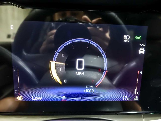 New 2026 Chevrolet Trax LT w/ LT Convenience Package FWD image 13