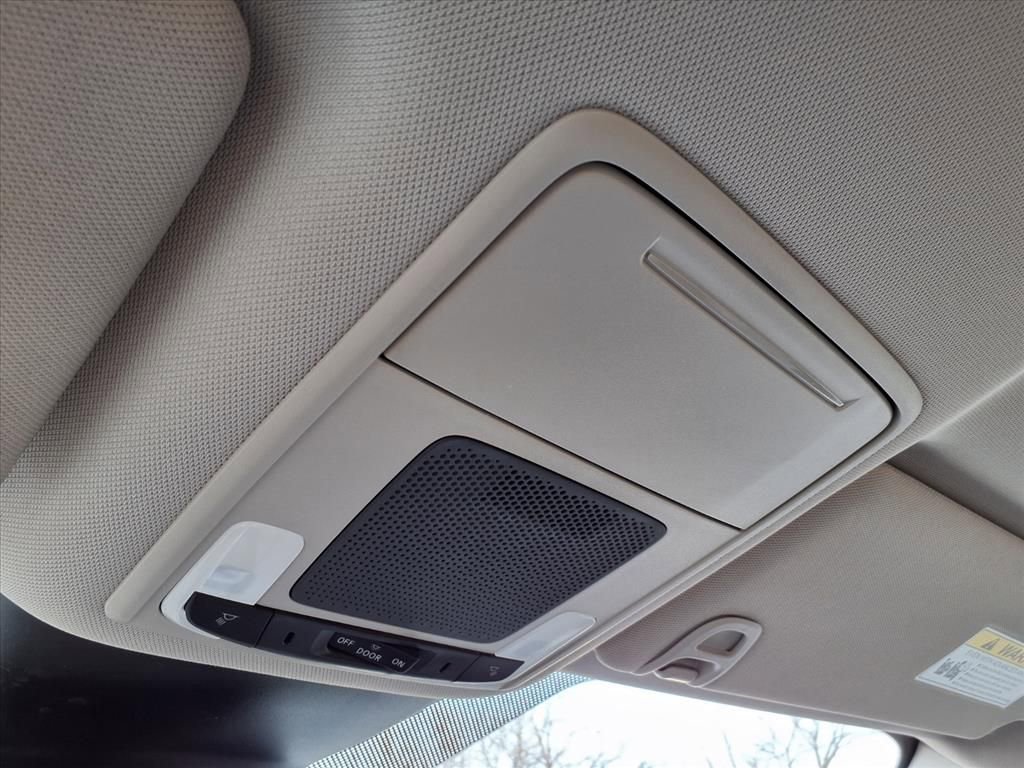 New 2025 Honda Pilot EX-L image 23