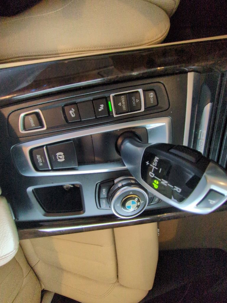 Used 2016 BMW X5 xDrive40e AWD/4WD image 19