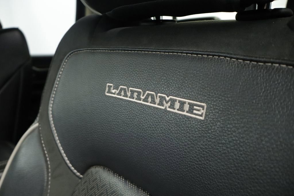 Used 2019 RAM 1500 Laramie AWD/4WD image 23