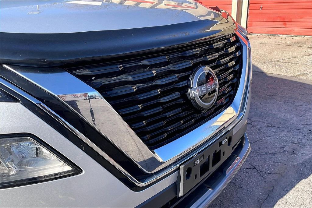 Used 2022 Nissan Rogue SL w/ SL Premium Package image 29