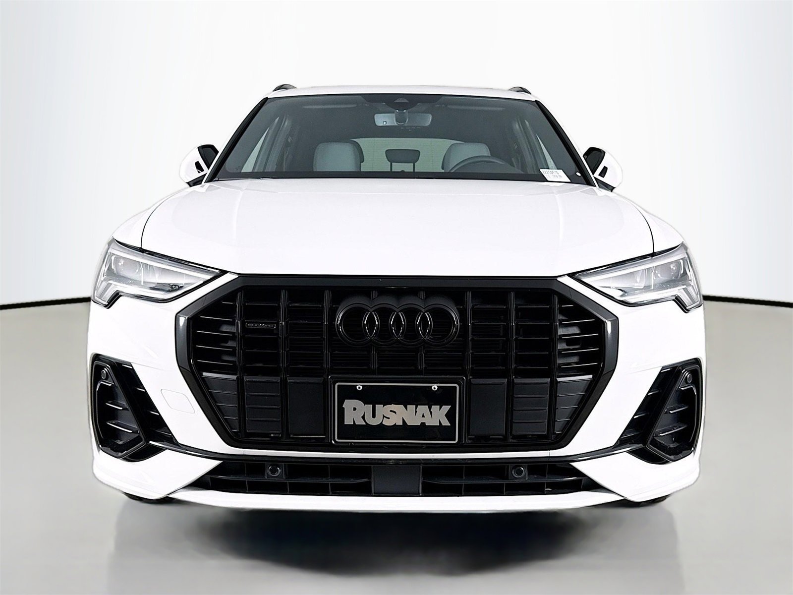 New 2025 Audi Q3 2.0T Premium image 2