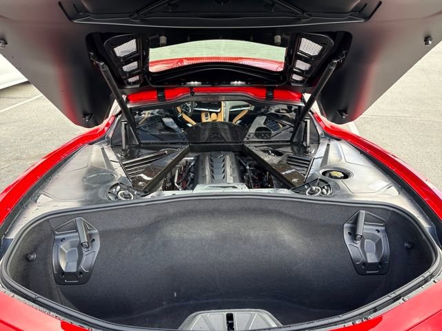 Used 2022 Chevrolet Corvette Stingray w/ Engine Appearance Package image 15