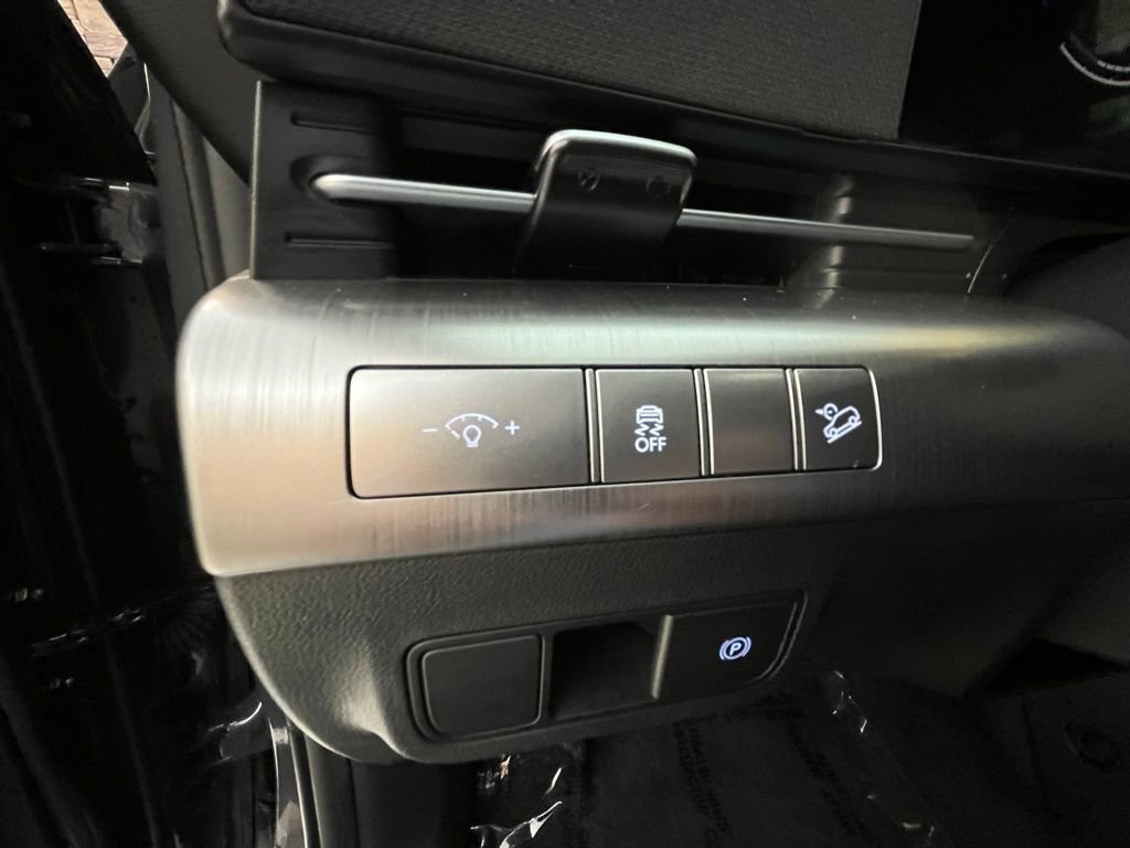 Used 2026 Hyundai Kona SEL Sport image 26