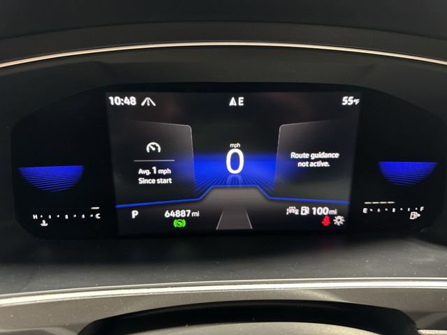 Used 2022 Volkswagen Tiguan SE R-Line image 16