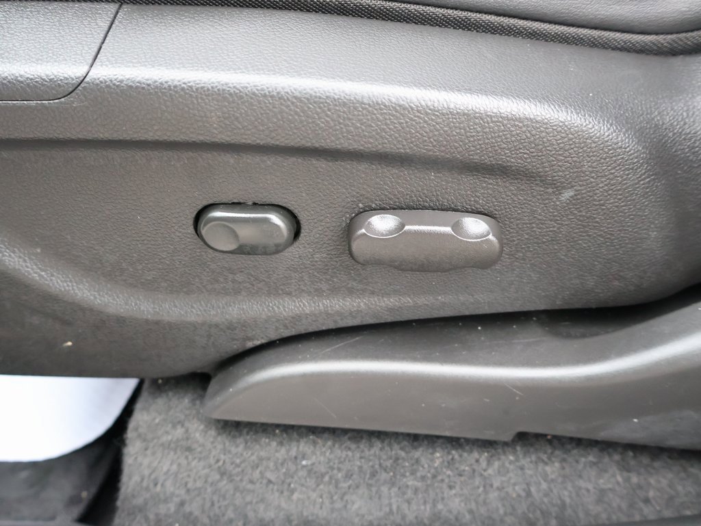 Used 2020 Buick Encore Preferred w/ Safety Package image 13