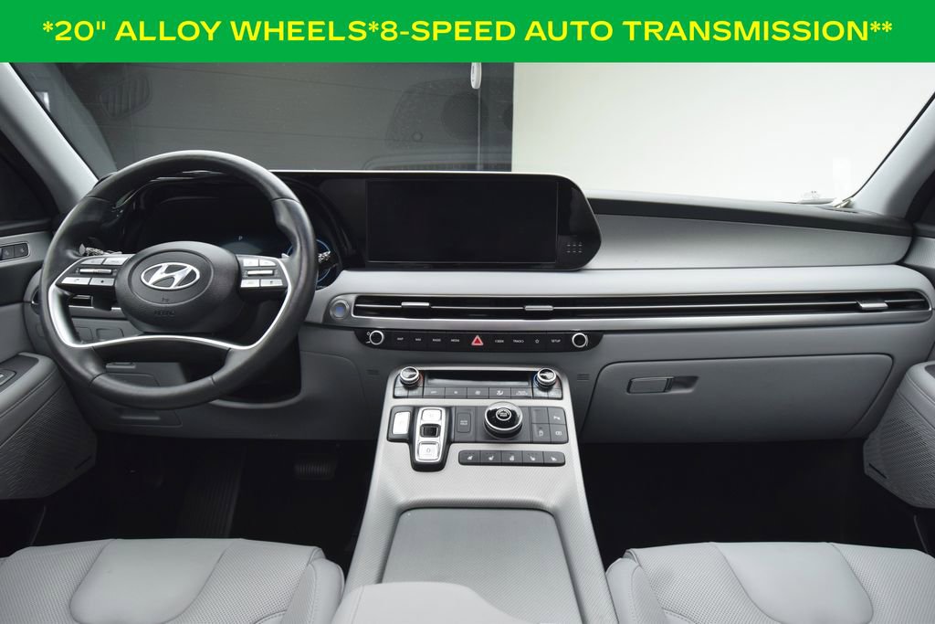 Used 2024 Hyundai Palisade SEL FWD image 4