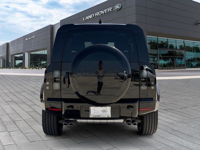 New 2026 Land Rover Defender 90 V8 AWD/4WD image 4