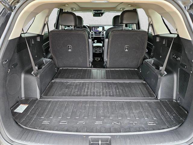Used 2023 Kia Sorento SX FWD image 6