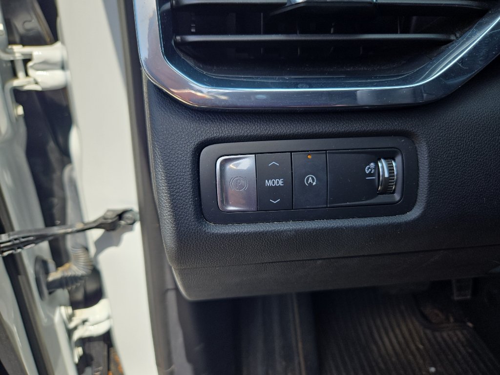 Used 2024 GMC Acadia Elevation w/ Black Edition FWD image 32