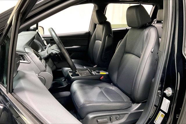 Used 2025 Honda Odyssey Sport-L image 25
