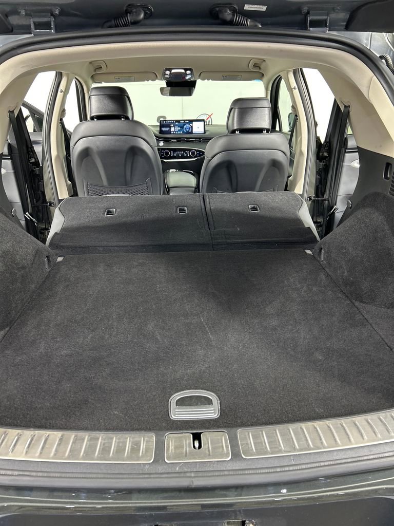 Used 2025 Genesis GV70 2.5T AWD/4WD image 21