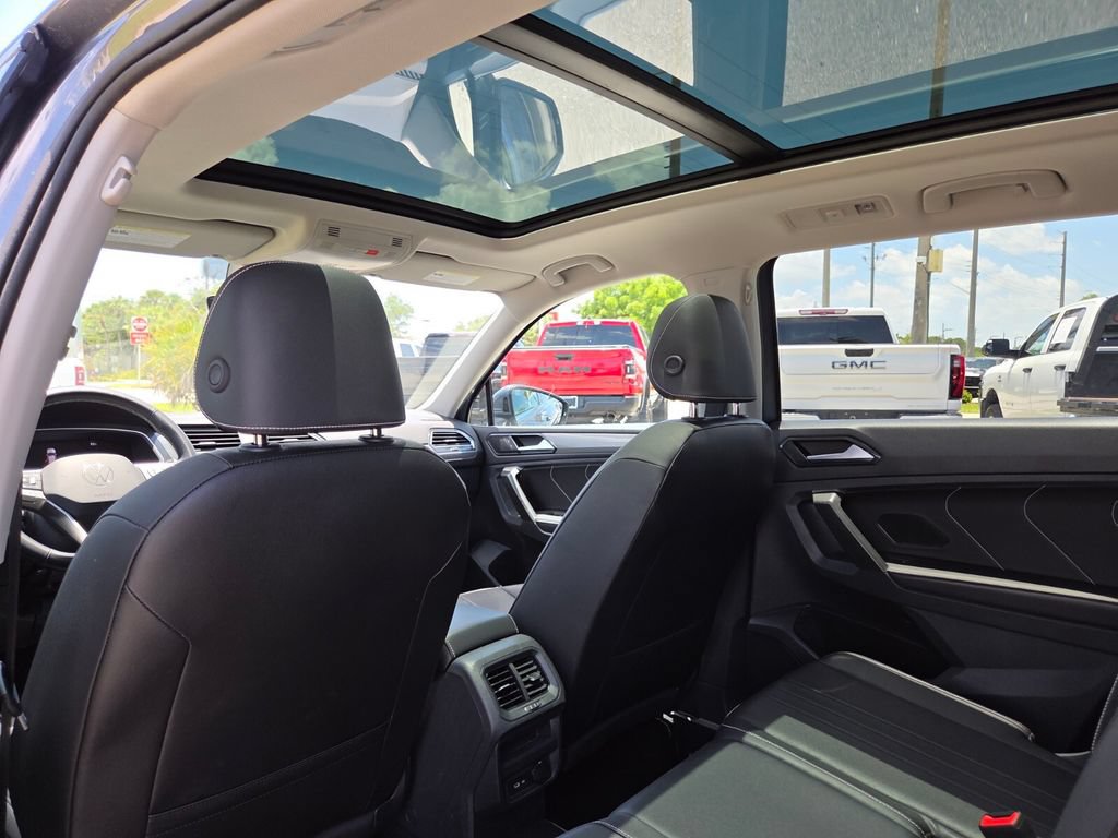 Used 2024 Volkswagen Tiguan SE FWD image 26
