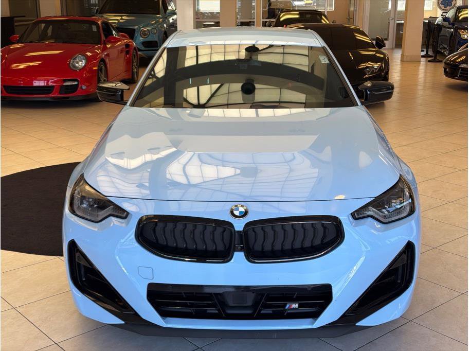 Used 2025 BMW M240i Coupe w/ Premium Package RWD image 3
