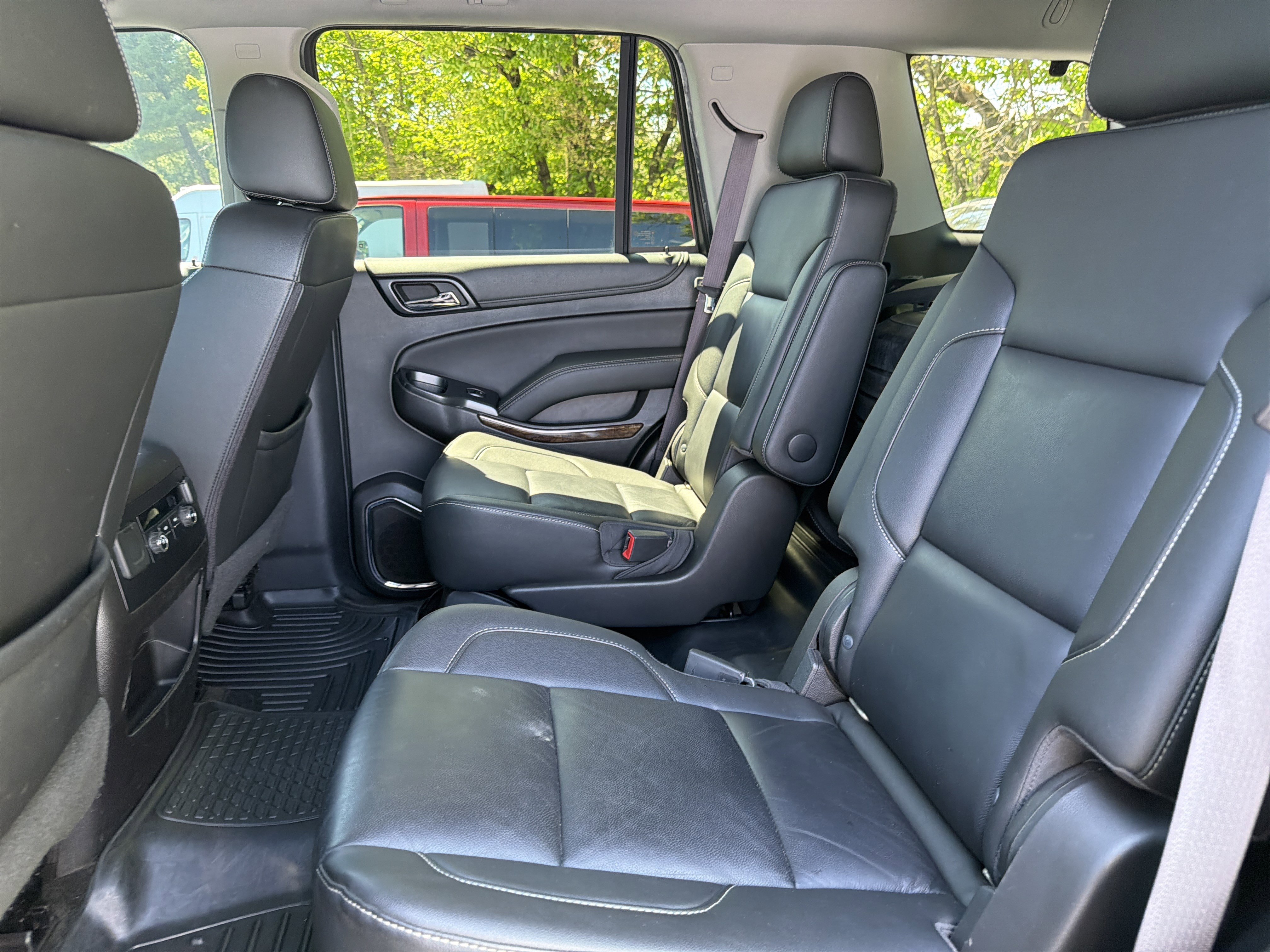 Used 2017 Chevrolet Tahoe LT AWD/4WD image 11