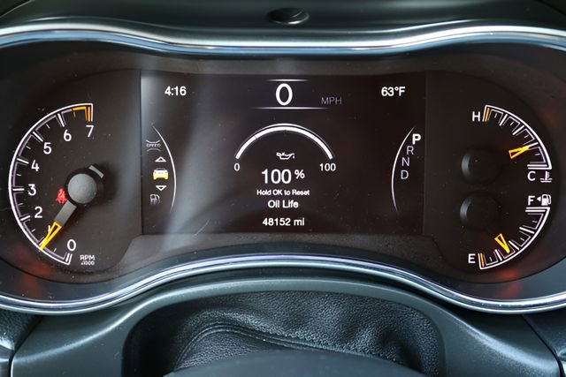 Used 2021 Jeep Grand Cherokee Laredo X image 25