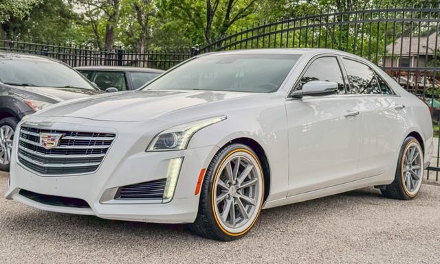 Used 2018 Cadillac CTS Luxury RWD image 4
