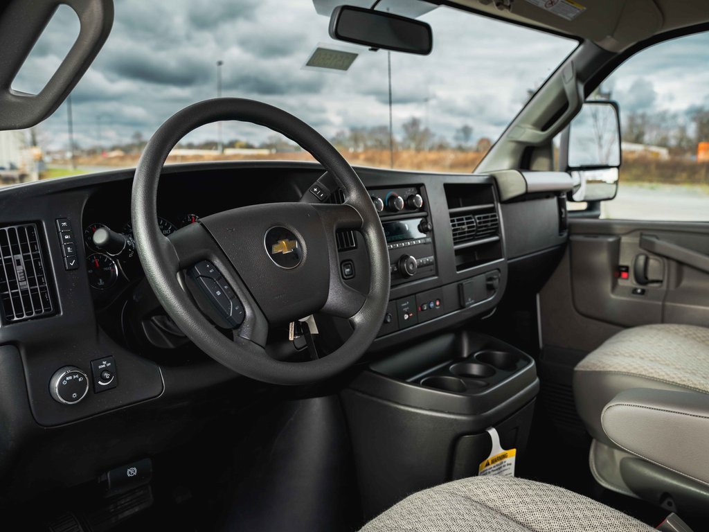 New 2025 Chevrolet Express 3500 w/ Power Convenience Package image 29