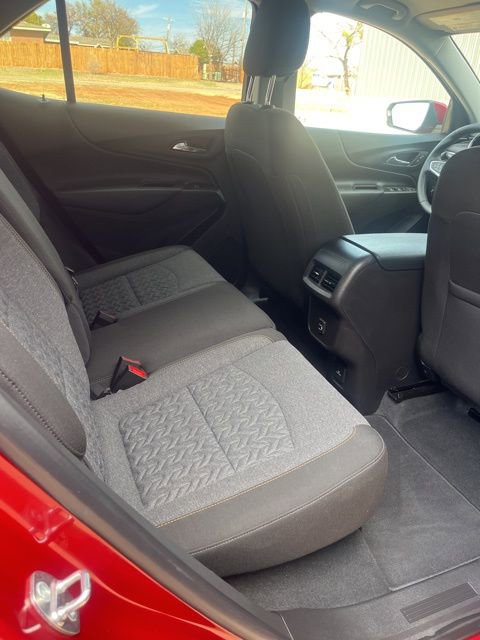 Used 2023 Chevrolet Equinox LT image 9