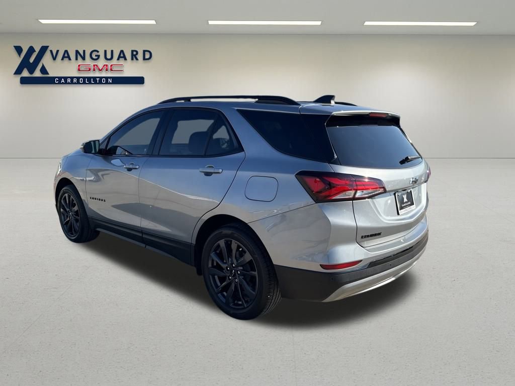 Used 2024 Chevrolet Equinox RS image 3