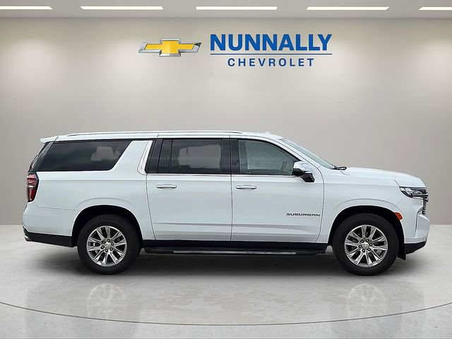 Used 2022 Chevrolet Suburban Premier RWD image 6
