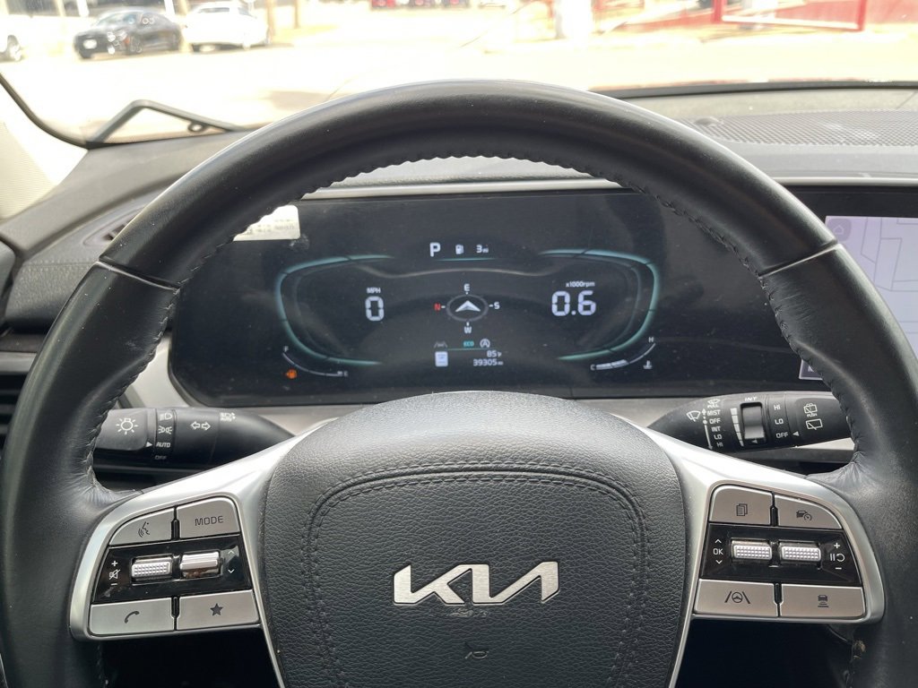 Used 2024 Kia Telluride S w/ S Sunroof Package image 9