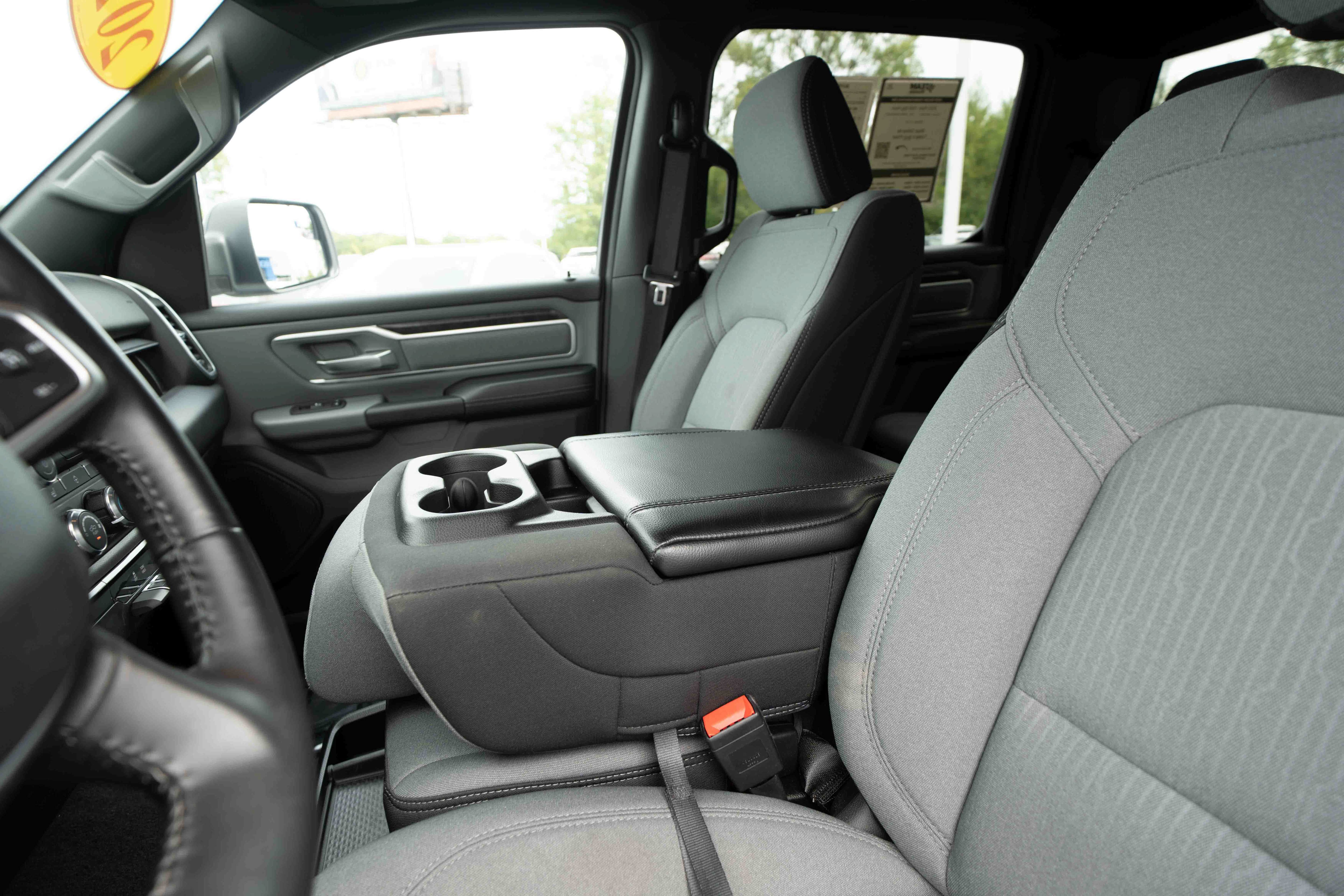 Used 2023 RAM 1500 Big Horn AWD/4WD image 10