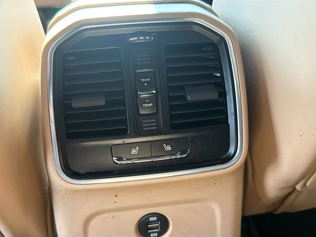 Used 2019 Porsche Macan AWD/4WD image 25