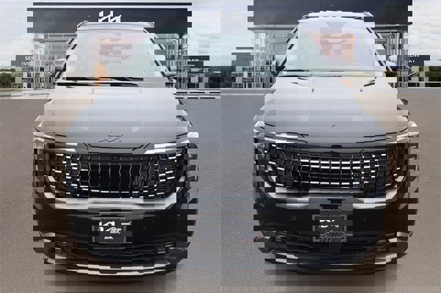 New 2026 Kia Carnival SX w/ SX Dark Edition Package image 8