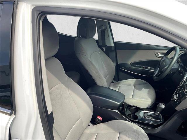 Used 2018 Hyundai Santa Fe Sport w/ 2.4L Value Package 02 FWD image 9