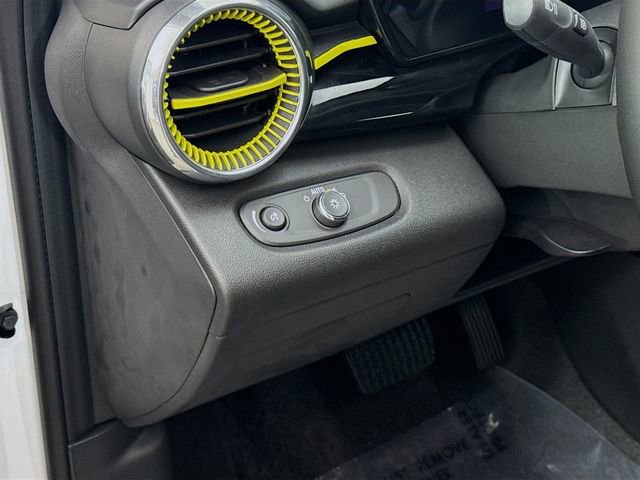 New 2026 Chevrolet Trax ACTIV w/ Sunroof Package image 11