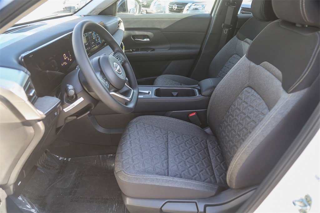 New 2026 Nissan Kicks SV image 18