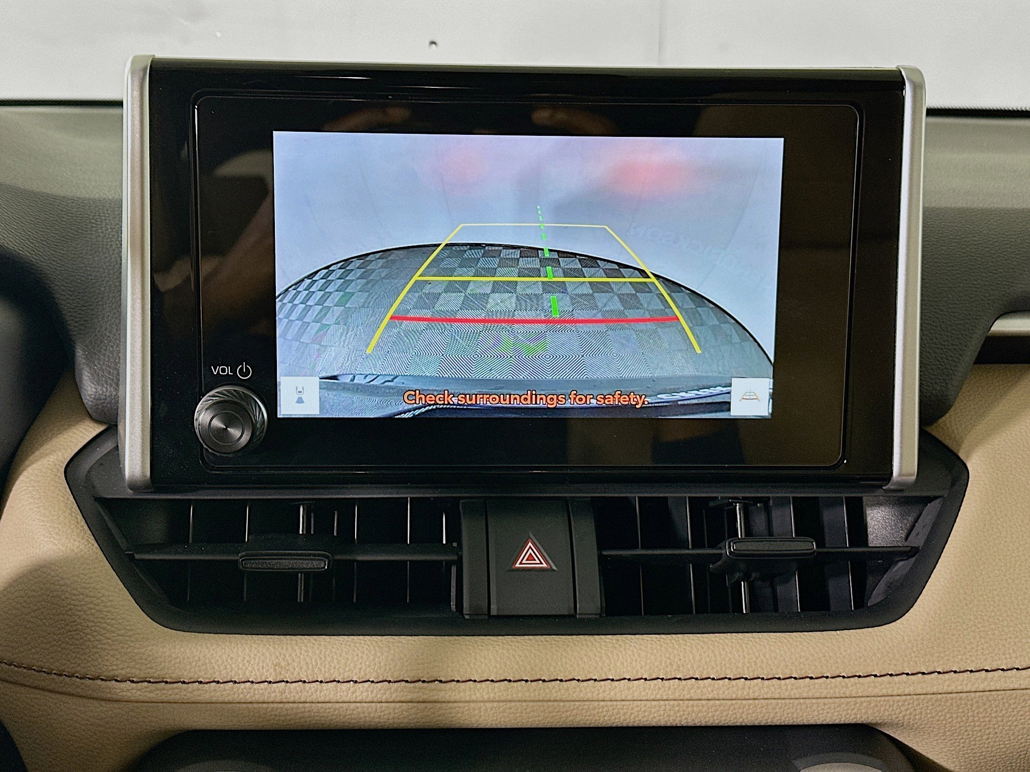 Used 2025 Toyota RAV4 LE AWD/4WD image 24