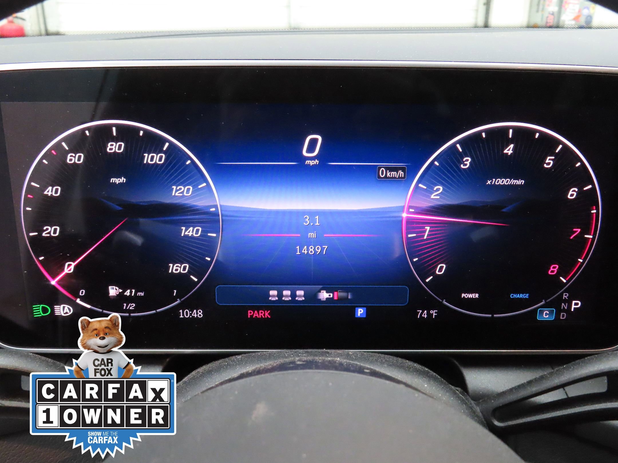 Used 2025 Mercedes-Benz GLC 300 4MATIC w/ AMG Line image 11